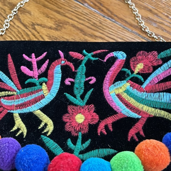 Black velour shoulder bag, chain strap, embroidered and pompom details. - Picture 2 of 12